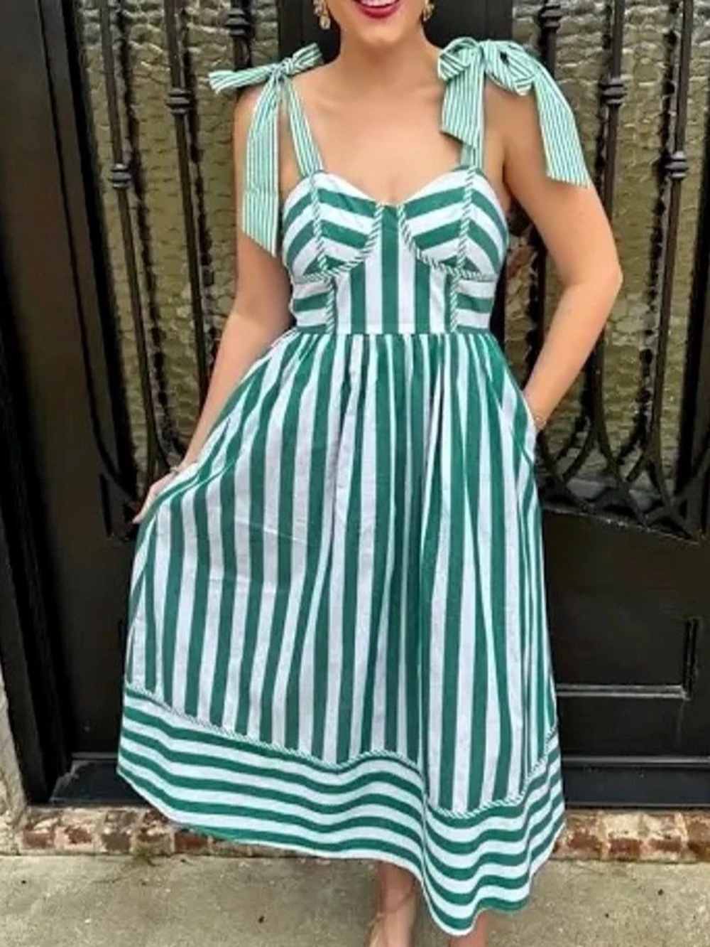 entro Striped Tie-Shoulder Midi Dress in Green & White Size Medium